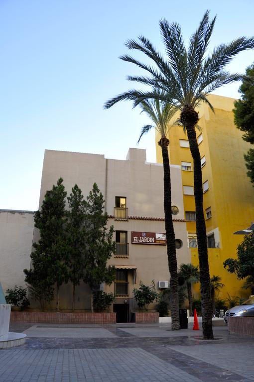 Hostal El Jardin Benidorm Exteriér fotografie